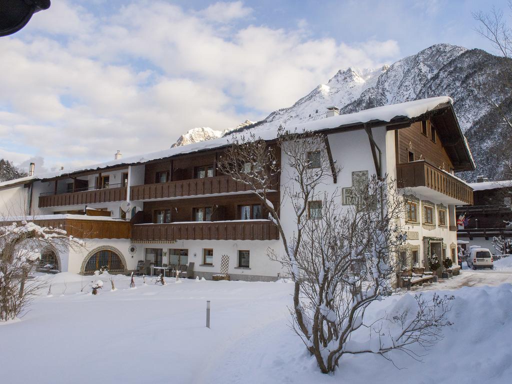 Frankenhof Hotell Scharnitz Exteriör bild
