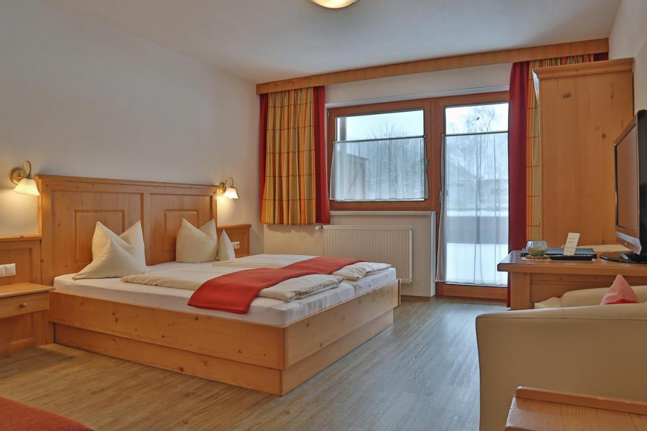Frankenhof Hotell Scharnitz Exteriör bild